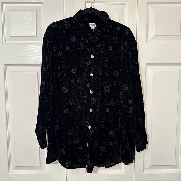 Marla Duran Tops - Marla Duran Shirt Womens XL Black Velvet Burnout Floral Button Front Whimsigoth